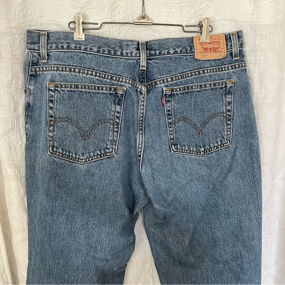 Vintage Levi’s 550 - Picture 5 of 6